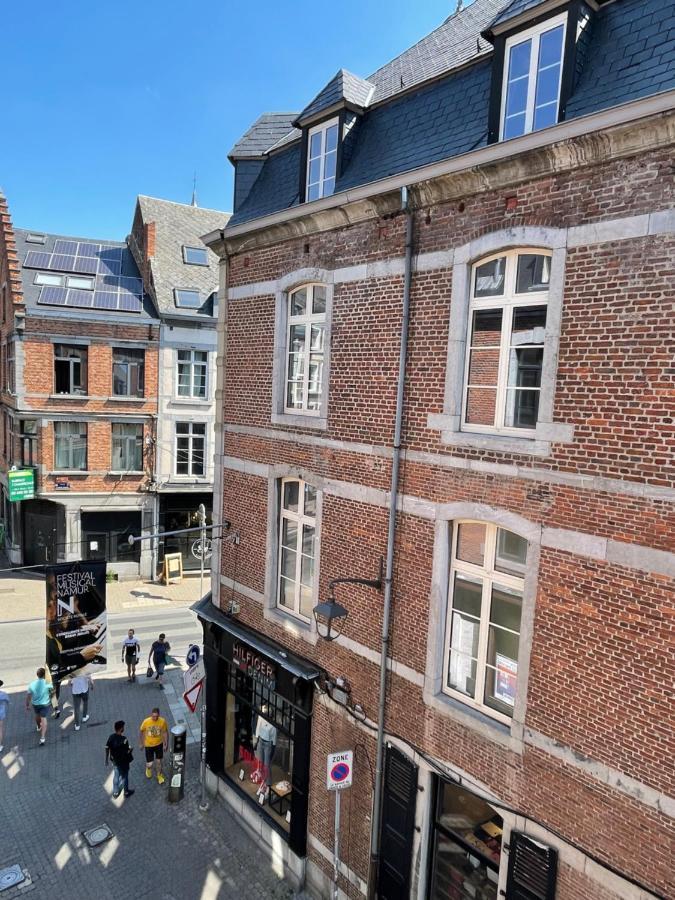 Le 25, Duplex Elegant Au Coeur Du Pietonnier Historique Apartment Namur Exterior photo
